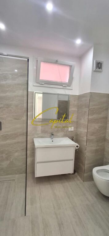 ZYRE ME QIRA 108 M2 ISH BLLOKU 1.500 EURO