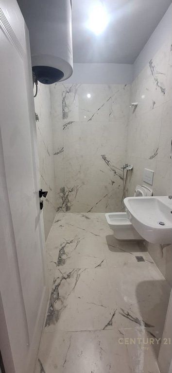 Apartament 2+1 në shitje në Golem, Durrës - 115,840€ | 79.89 m²