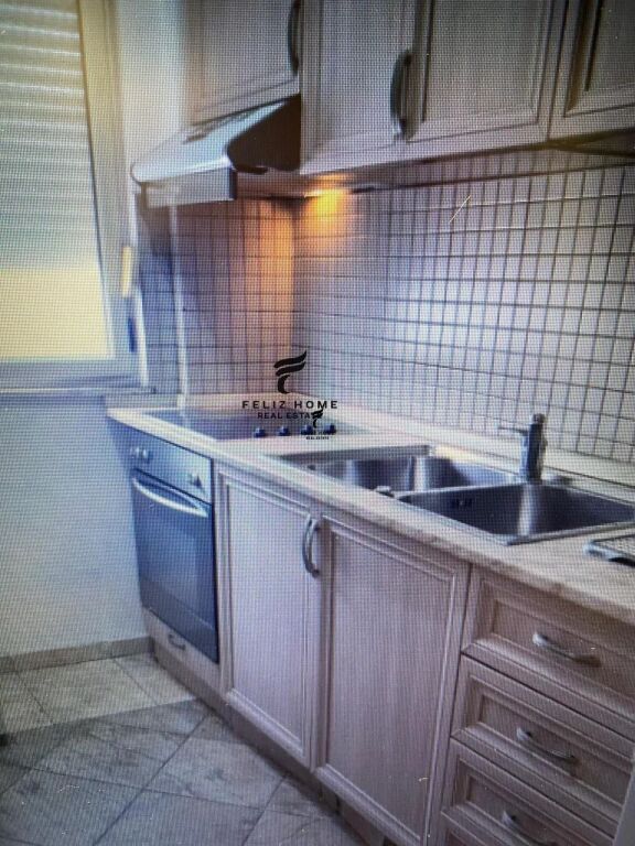 APARTAMENT ME QERA 2+1 RRUGA KOSOVAREVE 75.000 LEKE FH-96456