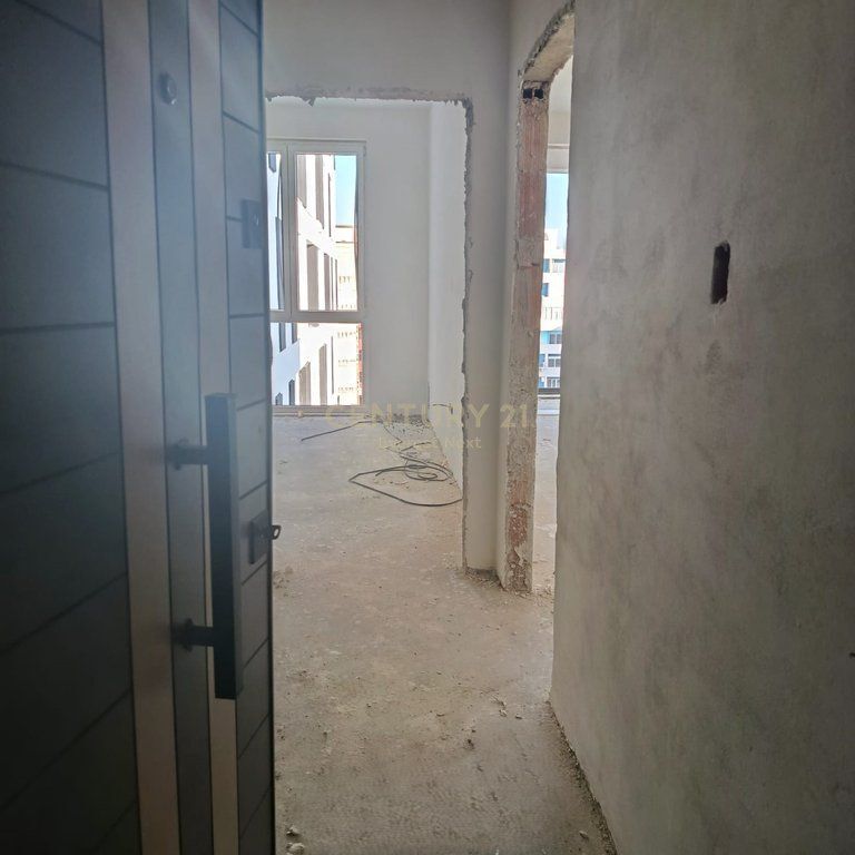 APARTMENT 1+1 FOR SALE KAMËZ