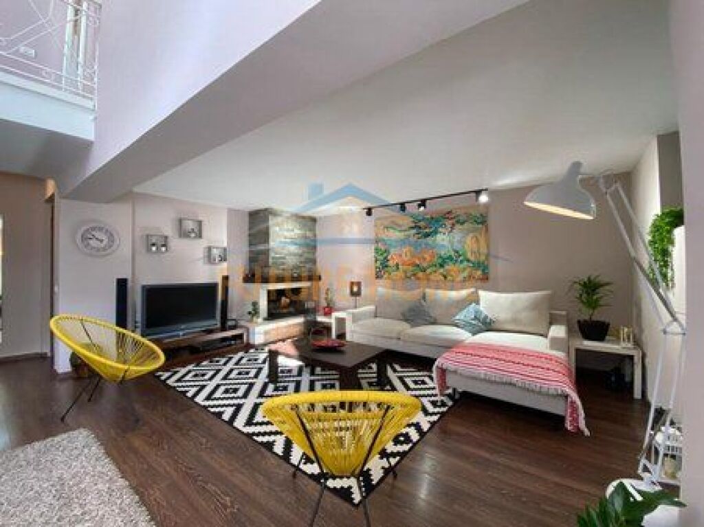 Rent, Duplex + Veranda, Block