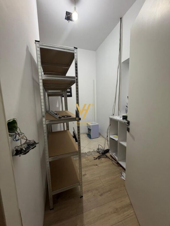 JEPET DYQAN 55 M2 ME QIRA TE BLVD. GJERGJ FISHTA 120.000 LEKE