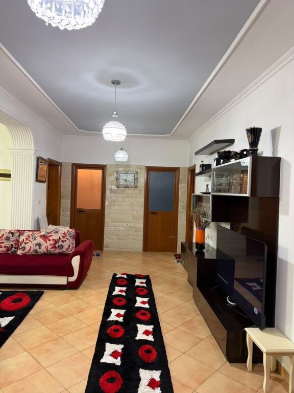 Apartament 2+1 me qira .Siri Kodra