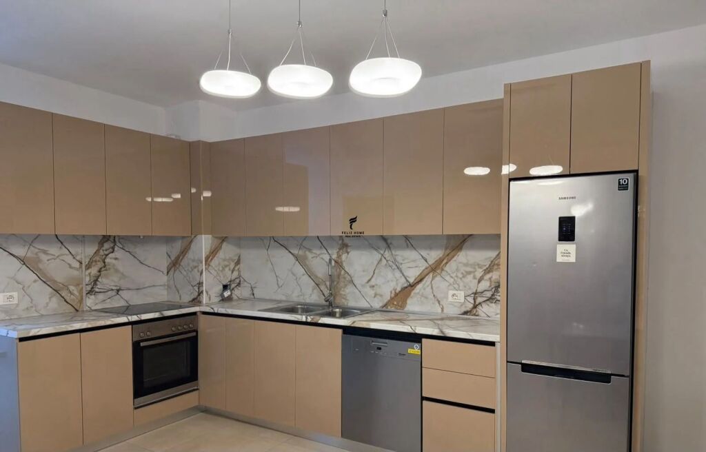 APPARTAMENTO IN AFFITTO 2+1 VIA DIBRA 70.000 LEKE FH-96303