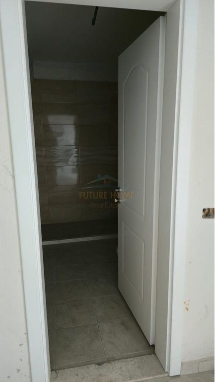 Shitet,Apartament 2+1, Bulevardi Blu, Kamez