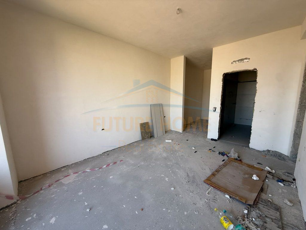 Shitet Apartament 2+1+2, Riverside Residence, Tiranë