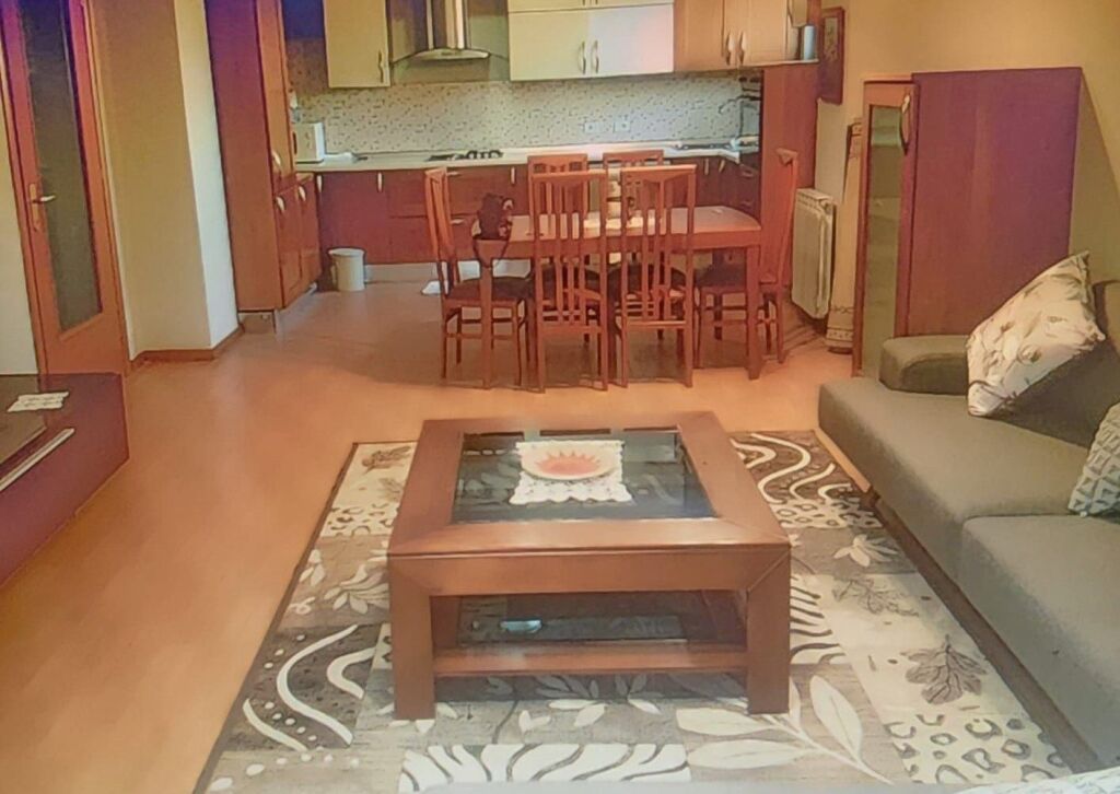 Affitto | Apartament 2 + 1 | Rruga e Elbasanit| 800 €/mese