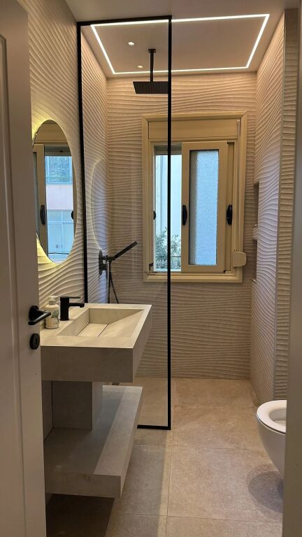 SHITET APARTAMENT 2+1+2 VLORE 320.000 EURO FH-96327