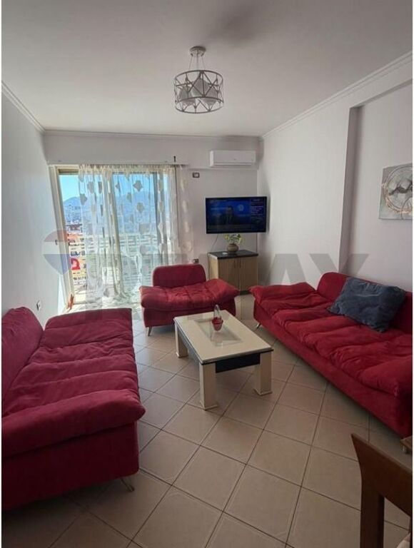 Appartamento 1+1 in affitto in Rruga e Kavajës, Tirana
