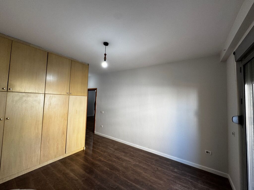 Apartment for office rent on Kavaja Street