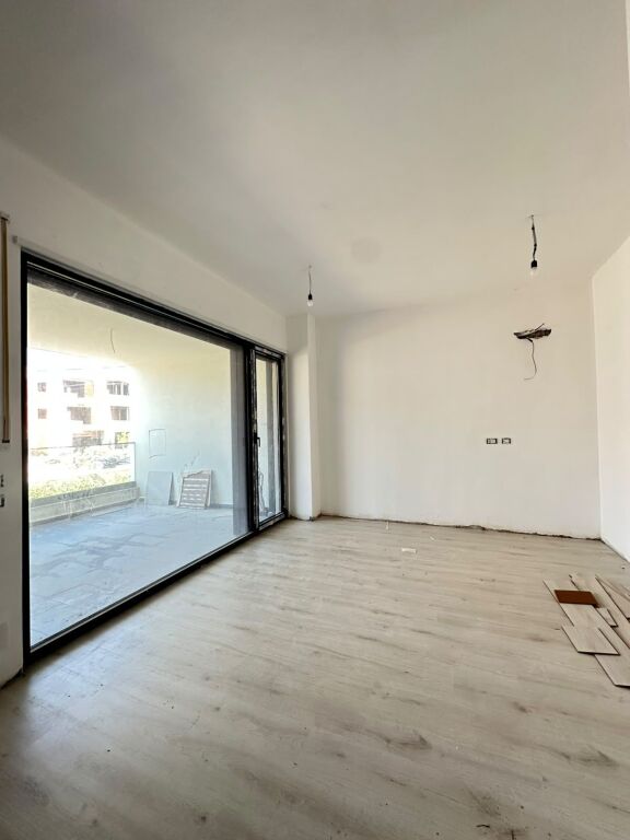 APARTAMENT 1+1+OBORR PER SHITJE NE TORQUISE MARINA, HAMALLAJ