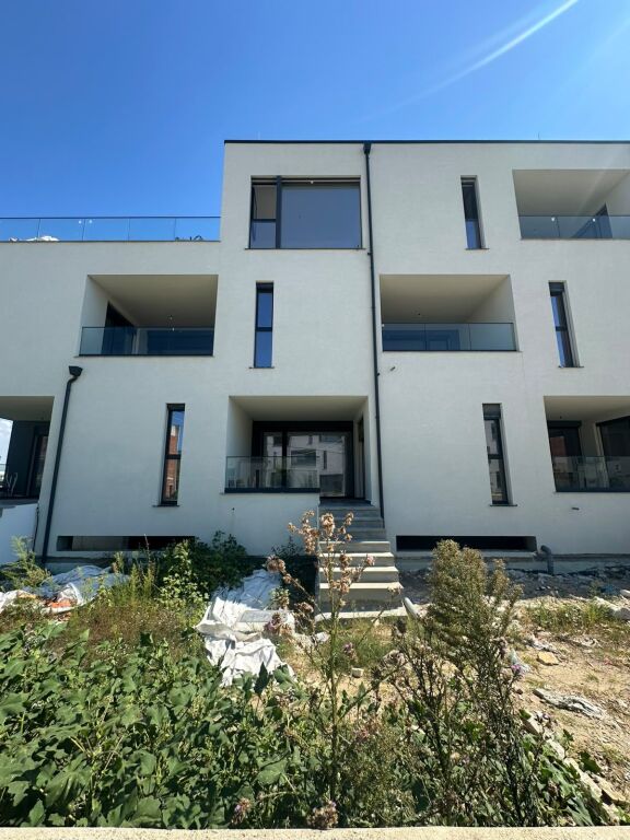 APARTAMENT 1+1+OBORR PER SHITJE NE TORQUISE MARINA, HAMALLAJ