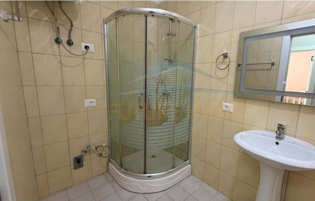 Shitet, Apartament 1+1, Yzberisht