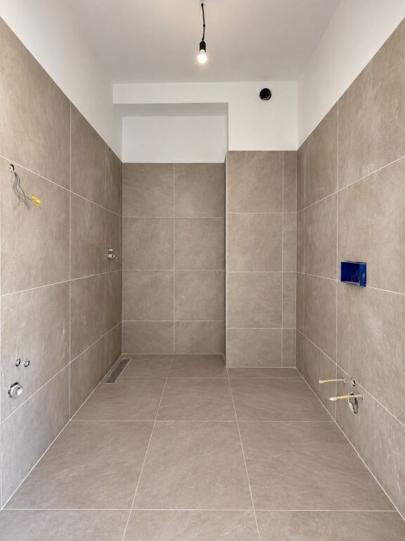 APARTAMENT 1+1+OBORR PER SHITJE NE TORQUISE MARINA, HAMALLAJ