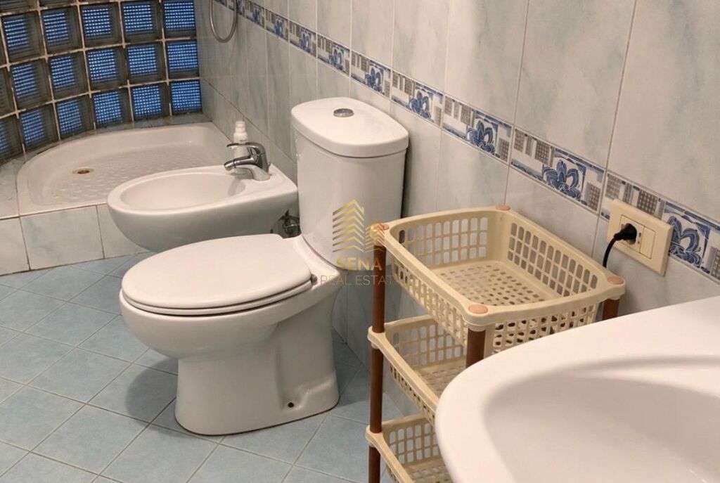 Qira, Apartament 2+1+2WC+2Blk, Rruga Hoxha Tahsim, 75.000 Lek/Muaj