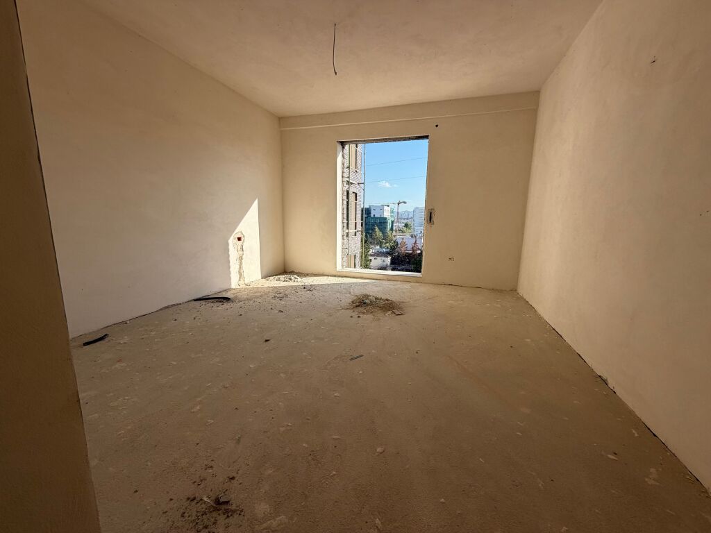 Appartamento 2+1+2 in Vendita - Ringside Residences, Paskuqan