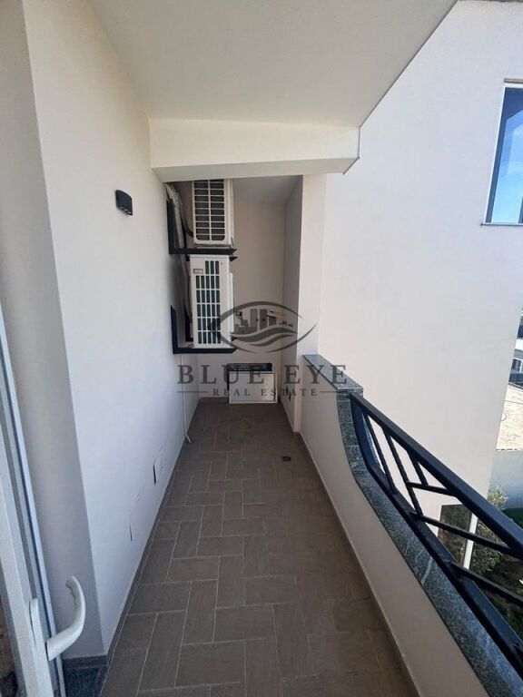 Apartament 3+2 Me Qira në Lagja nr.17, Durrës.