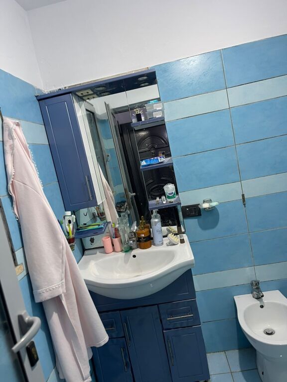Qera | Shtëpi private 1 + 1 | Rruga Ali Demi | 400 €/muaj