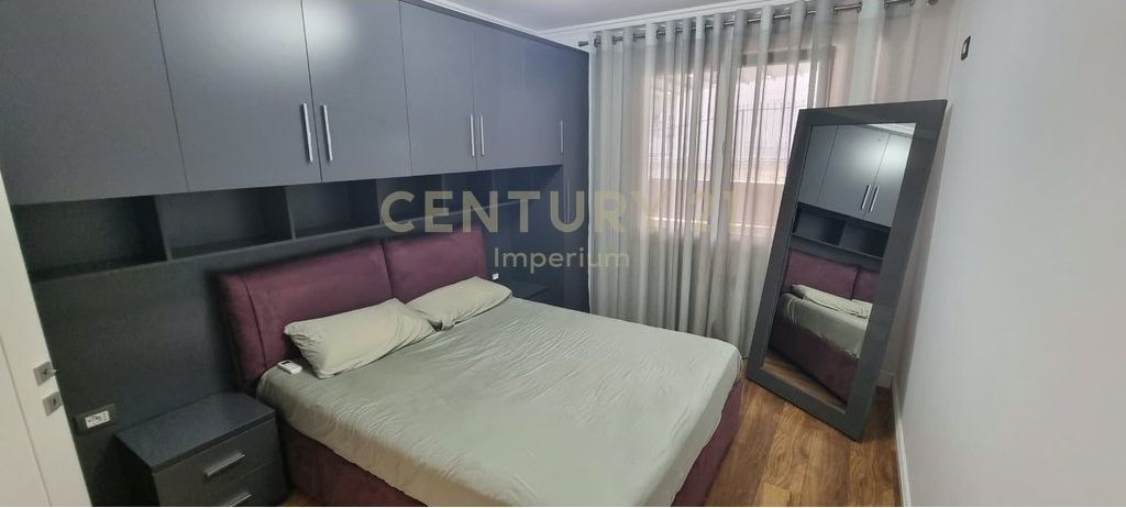 Apartament Modern 2+1+2 me 65 m² Verandë &amp; 2 Poste Parkimi | Liqeni i Thatë! 1,500 € /Muaj