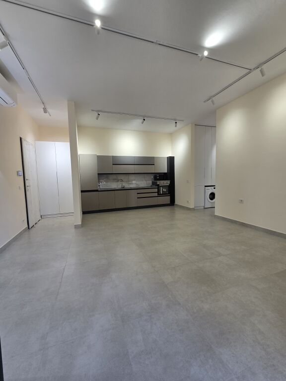 Apartment 2+1+2 for rent, Delijorgji Complex