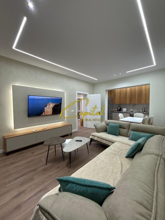 APARTAMENT ME QIRA 2+1+2 MATERNITETI I RI 1.100 EURO