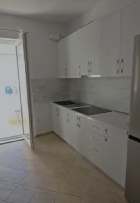 **Apartment 2+1 for rent near Square 21, Tirana**