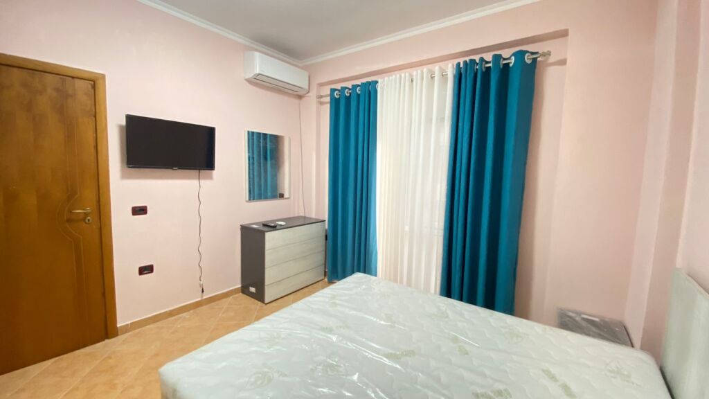 Apartament 1+1 me qira ne Lungomare, Vlore