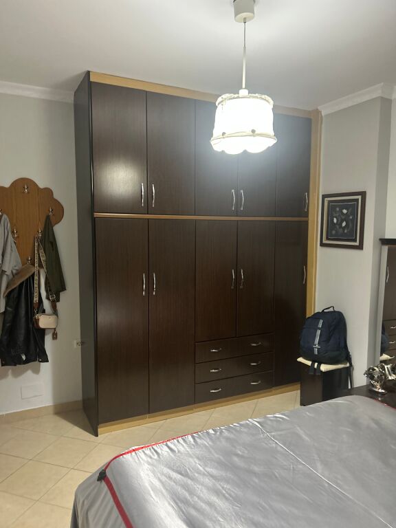 Apartment for rent sharing