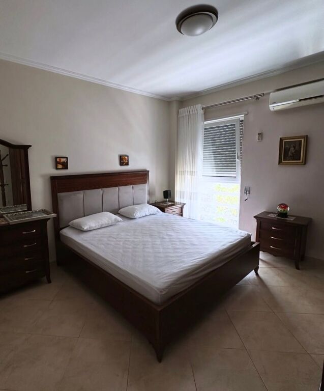 2+1 Apartment for rent near the Artistic High School!