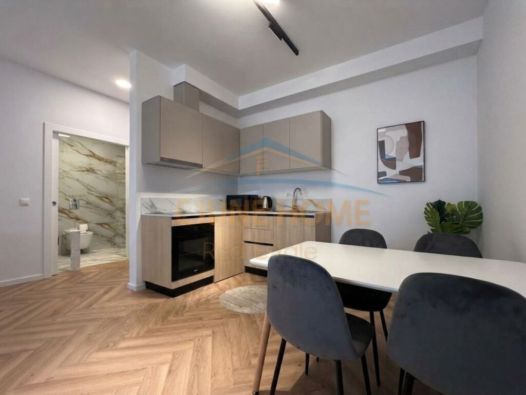 Shitet, Apartament 1+1, Mine Peza, Tiranë