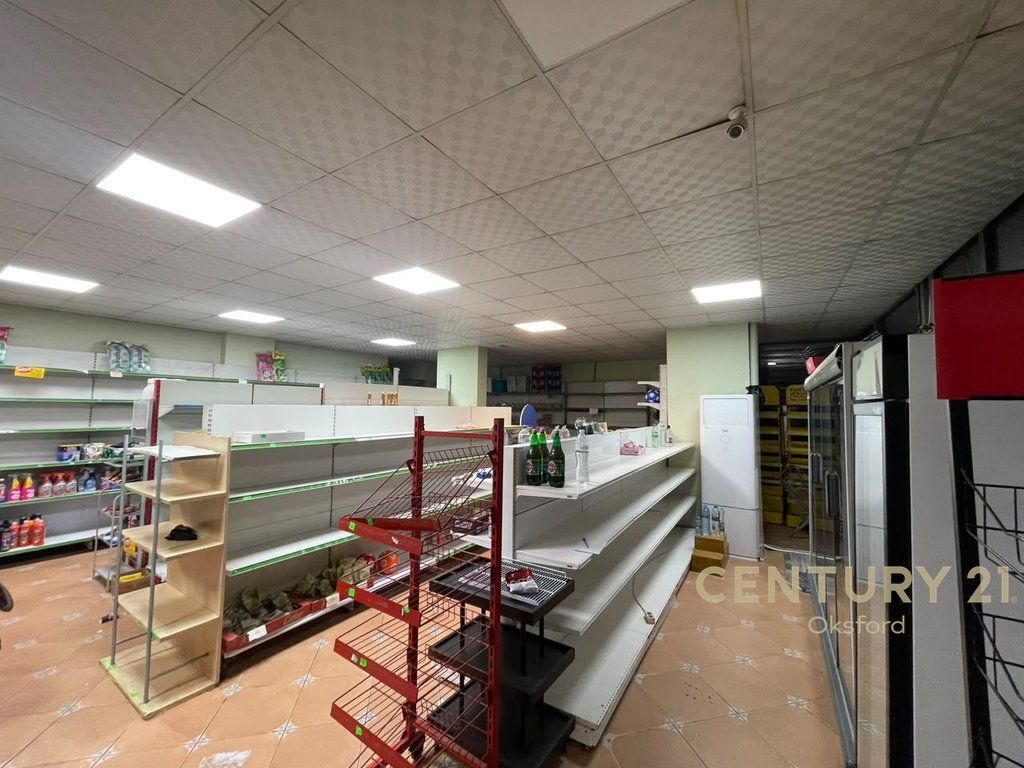 COMMERCIAL SPACE 95m2 FOR RENT IN YZBERISHT