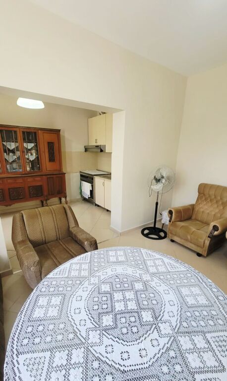 🏡 SHITET SHTËPI PRIVATE – PRANË QENDRËS SË KAVAJËS  