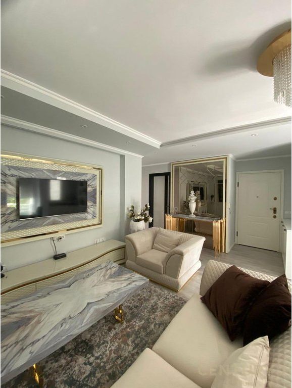 2+1 Apartment for Rent at the Dry Lake, Tirana