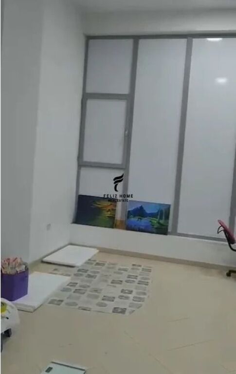 SHOP FOR RENT 56 M2 ASTIR 50,000 LEKE  FH-96398