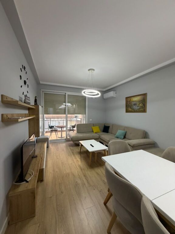 Affitto, Appartamento 2+1+2, Ex campo di aviazione, Tirana