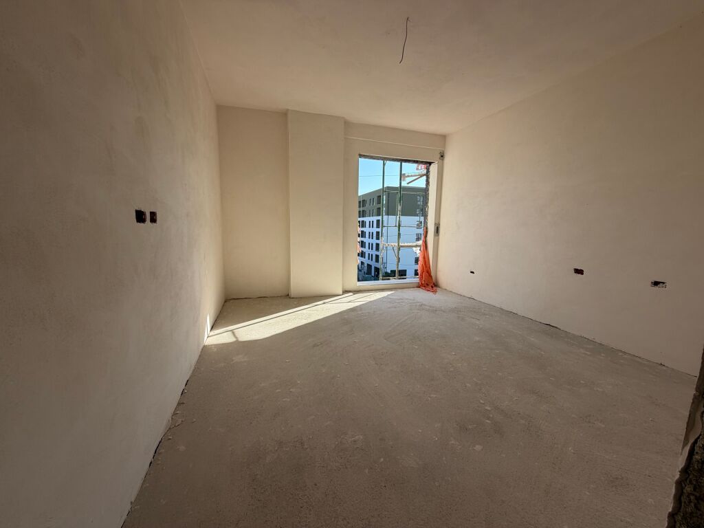 Appartamento 2+1+2 in Vendita - Ringside Residences, Paskuqan
