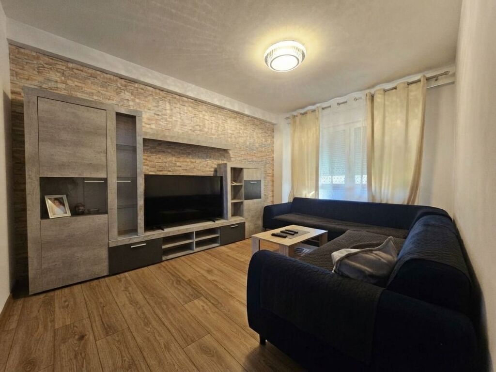 Qera, Apartament 2+1+2,Rruga Jordan Misja,Tiranë.