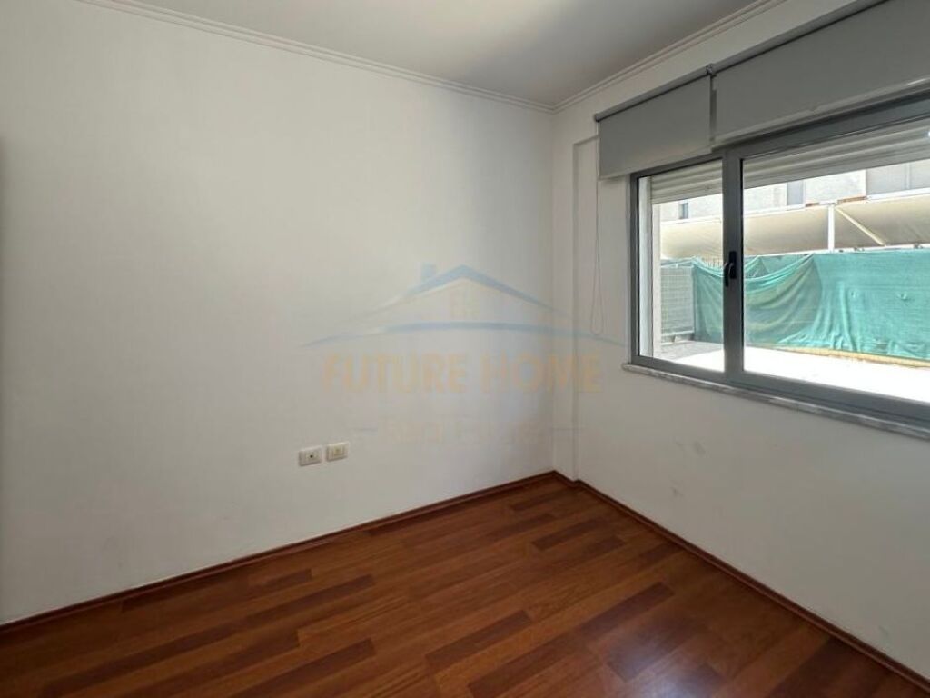 Qira,Apartament 3+1+2, 5 Maji,Tiranë.