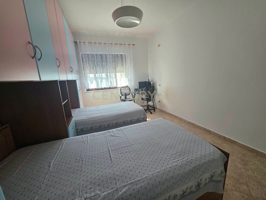 Apartment 3+2+2 For Sale in the former area in Durres !!!
