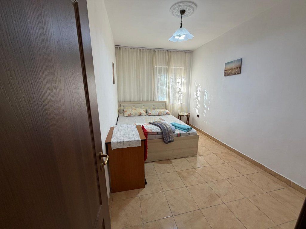 Apartament 1+1 me qira – Brryli