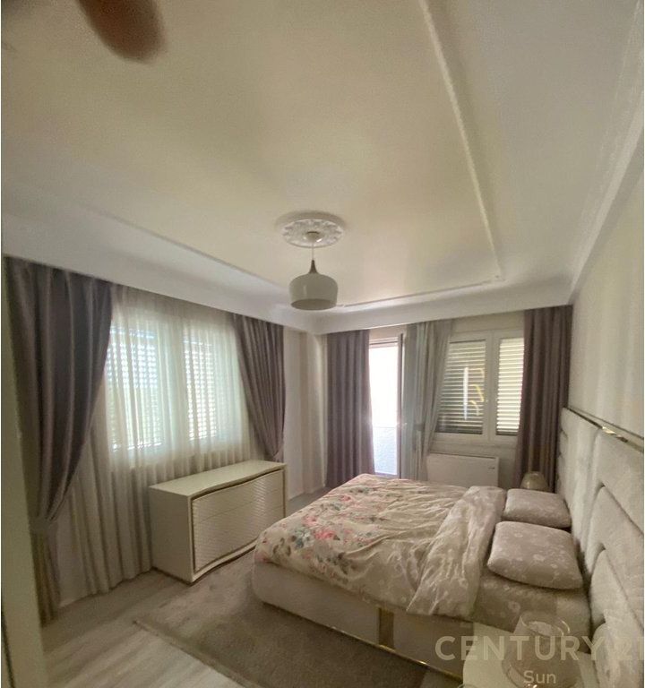 2+1 Apartment for Rent at the Dry Lake, Tirana