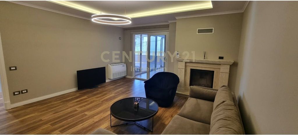 Apartament Modern 2+1+2 me 65 m² Verandë &amp; 2 Poste Parkimi | Liqeni i Thatë! 1,500 € /Muaj