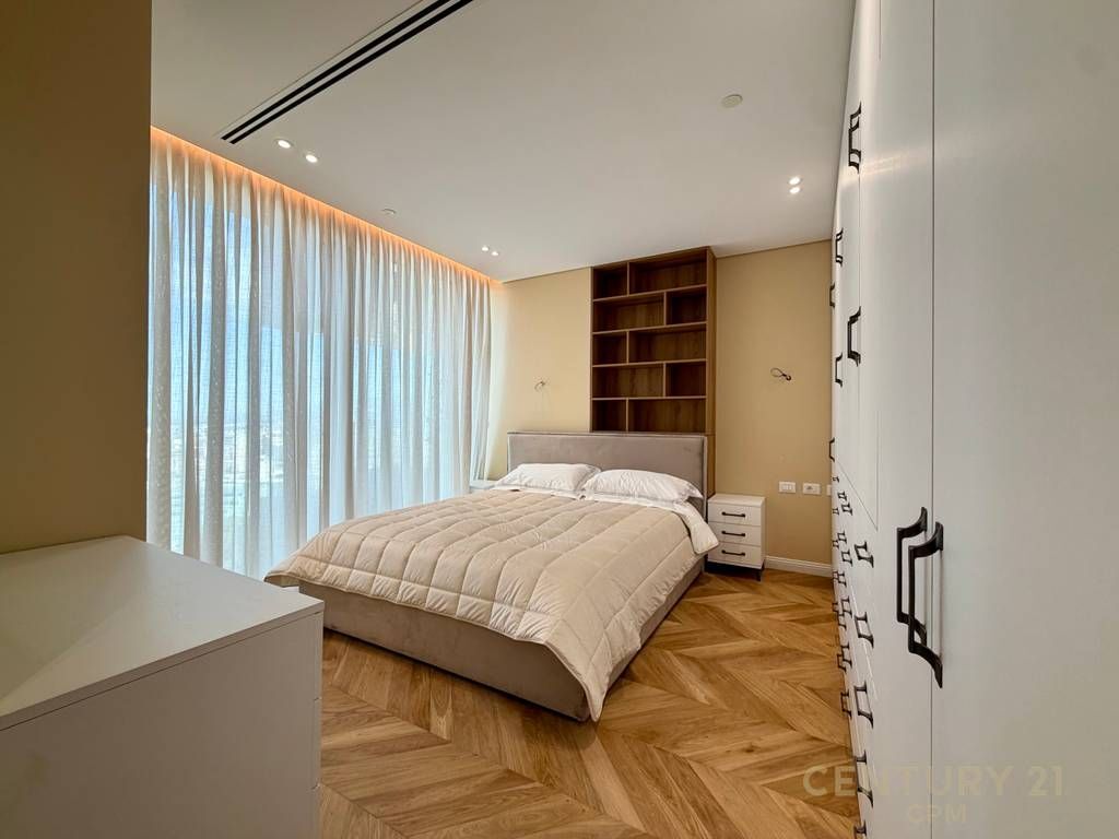 APARTMENT 2+1 WITH PARKING FOR RENT AT DOWNTOWN ONE