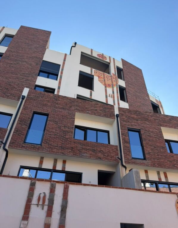 🏡 TRIPLEX IN VENDITA + 2 POSTI AUTO | KODRA E DIELLIT 2