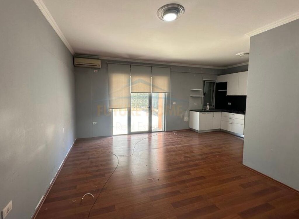 Qira,Apartament 3+1+2, 5 Maji,Tiranë.