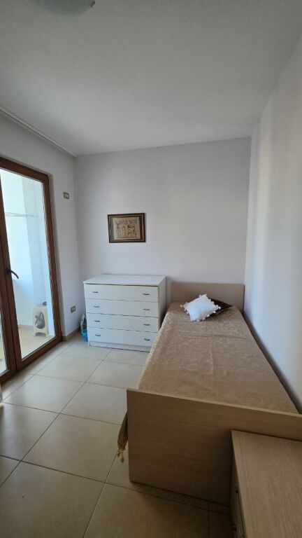 🏡 JEPET ME QIRA | 2+1 – RRUGA E BOGDANËVE
