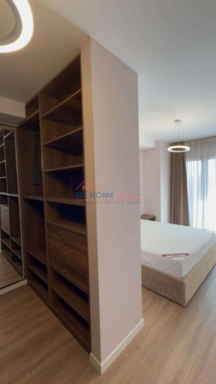Apartament 2+1 me qera tek Farmacia 10 Tirane