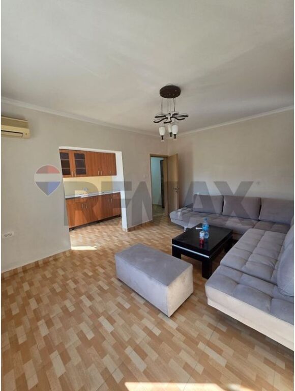 Appartamento 1+1 in vendita in Via Irfan Tomini, Tirana