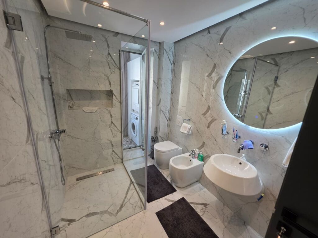 Apartment 2+1 for sale in Vasil Shanto.