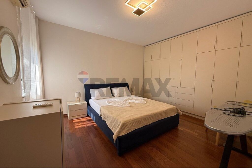 Appartamento 2+1 in affitto in Via Kosovarëve, Tirana